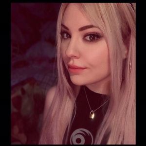 Meet your Posher, Ashlee